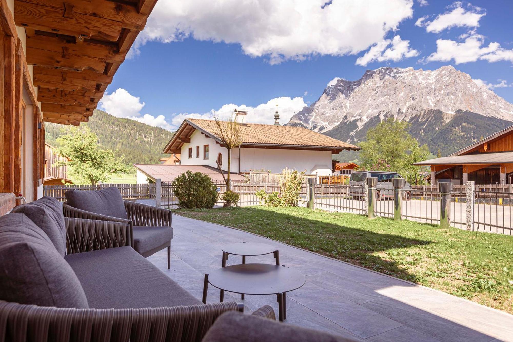 Zugspitz Suites Lermoos By Alps Resorts Экстерьер фото